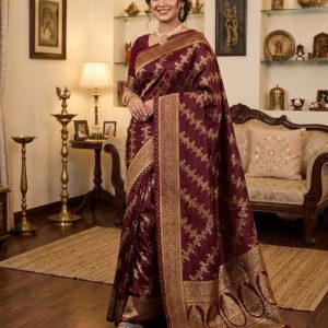 Japani Silk Sharee with Blouse Piece.